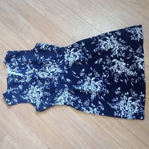 ~3 for $30~ Reformed size 4 floral dress